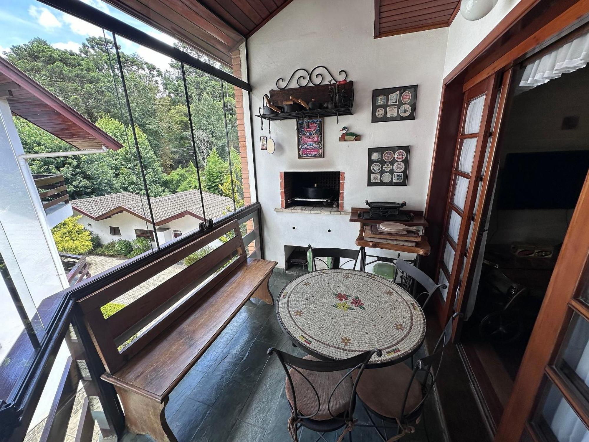 Apartamento No Centrinho Para A Familia Campos do Jordão Exterior foto